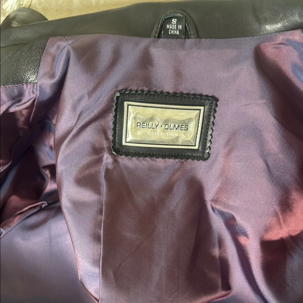 Women's Black Leather Jacket - Picture 3 of 16
